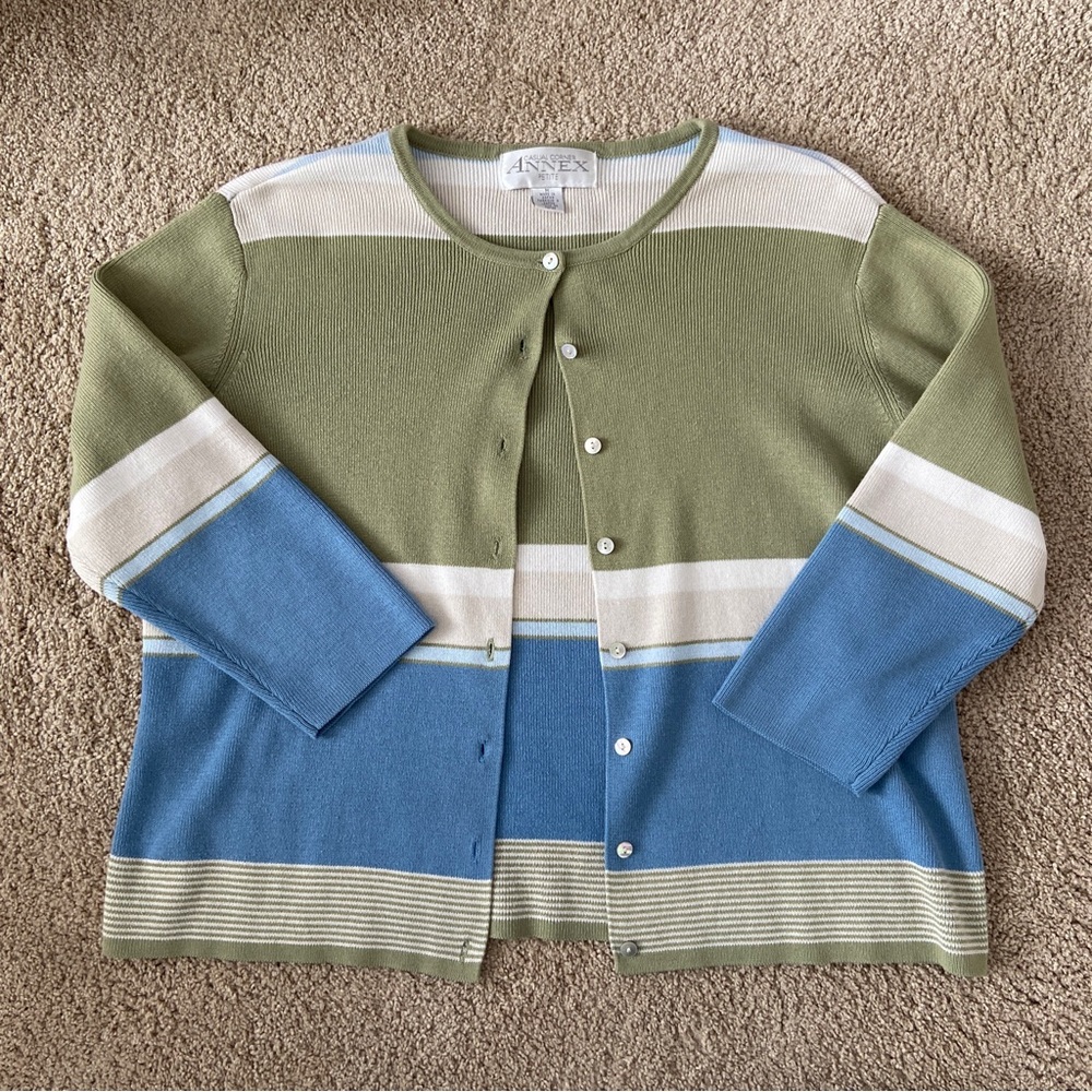Casual Corner Cardigan